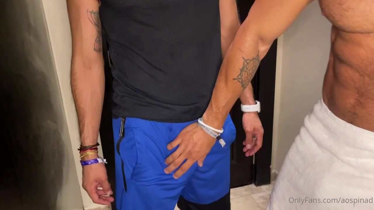 OnlyFans - SEX PARTY - Alejo Ospina Daniel Montoya and 3 friends - free gay porn